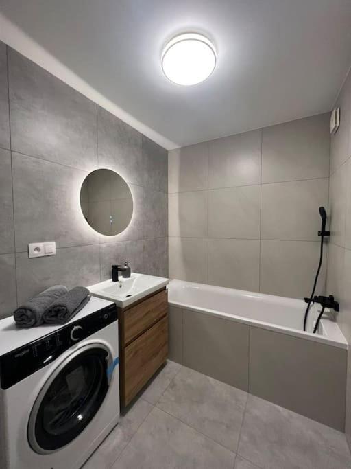 Apartman Centrum S Parkovanim Кошице Екстериор снимка