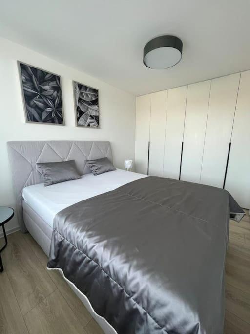 Apartman Centrum S Parkovanim Кошице Екстериор снимка